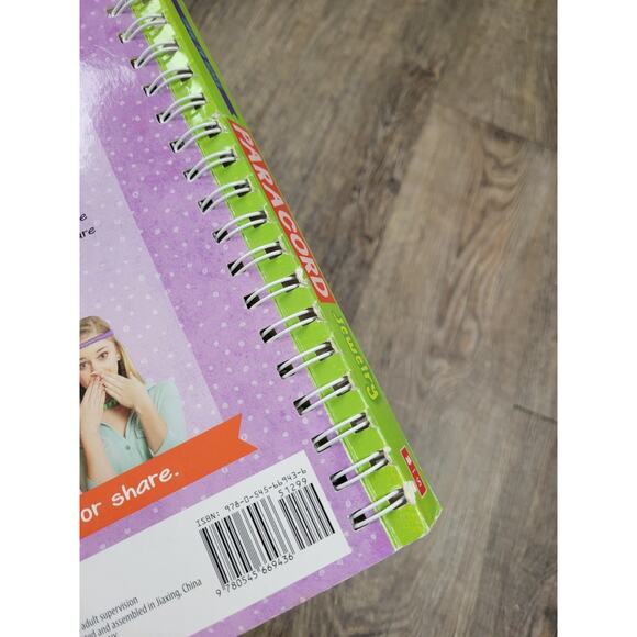 How to Make Paracord Jewelry Kris Herschmann - Scholastic DIY Girls Craft Kit - Picture 4 of 4